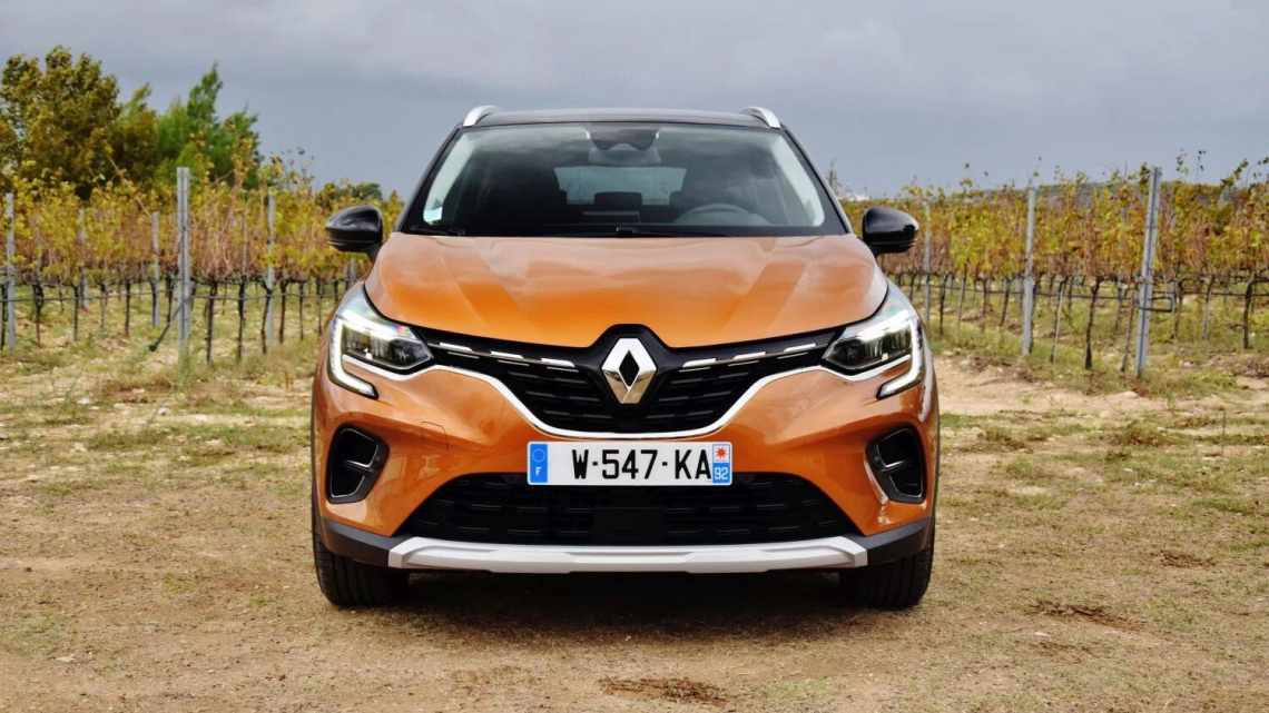 В сеть утекли первые изображения Renault Captur