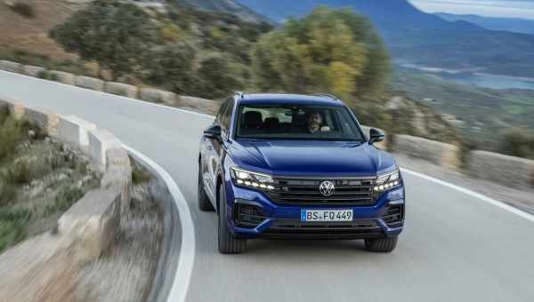 Новый VW Touareg стал больше, легче и технологичнее