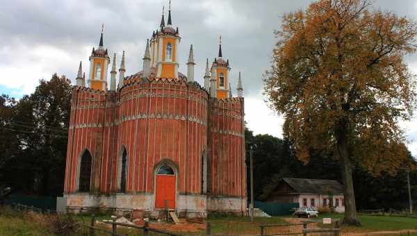 Преображенская церковь в поселке Красное