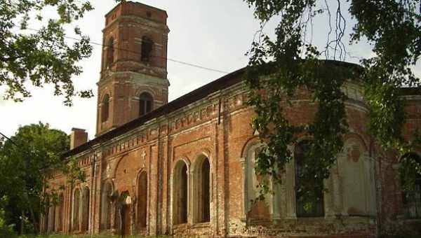 Преображенская церковь в Починках