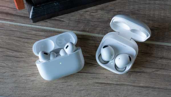 AirPods лидируют на рынке беспроводных наушников