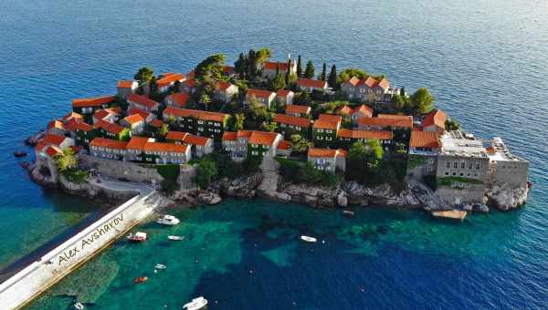 Острова Черногории и их достопримечательности