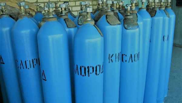 Лабораторный реголит разложили на металл и газообразный кислород