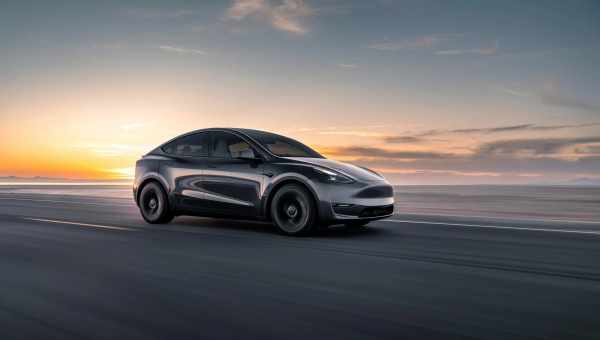 Tesla X, электровнедорожник за 142 000 долларов