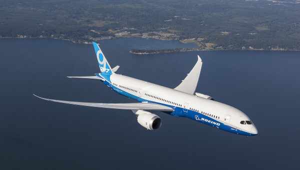 Авиалайнер Boeing 787: Dreamliner